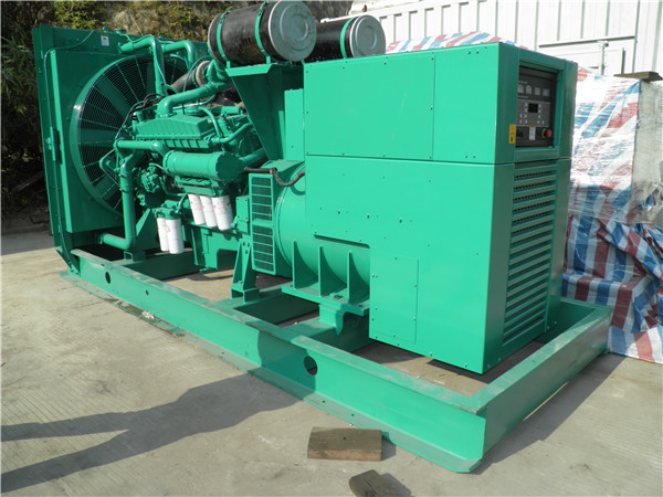 睢宁发电车出租-柴油发电机组在使用的过程中应该做好哪些防护工作