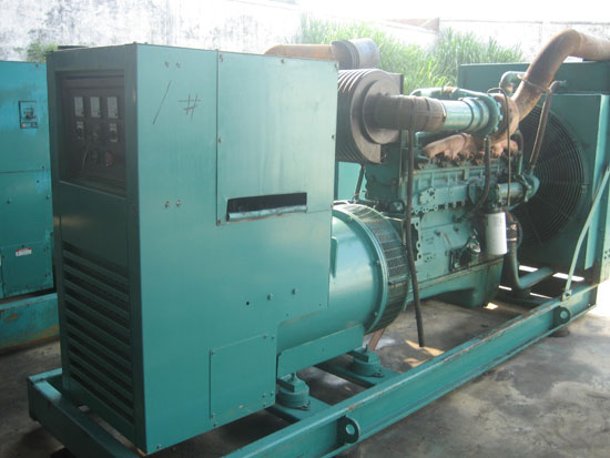 睢宁租赁发电机- 发电机碳刷磨损的原因是什么