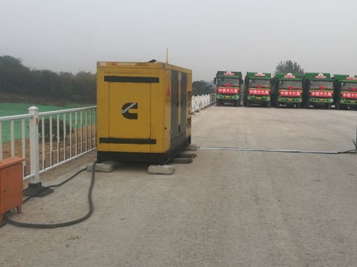 睢宁电力系统的稳定性和设备兼容性如何影响发电机组的频率规格？