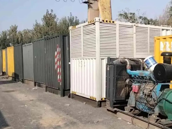 睢宁200KW柴油发电机机组每小时油耗是多少？